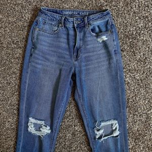American eagle mom jeans